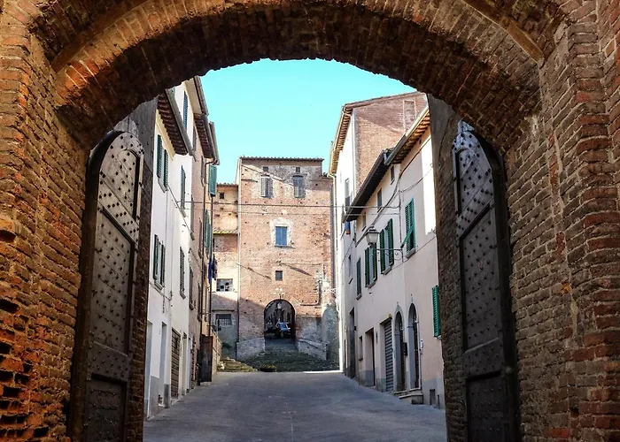 Fatucchi Tuscany, Italy フォイアーノ・デッラ・キアーナ