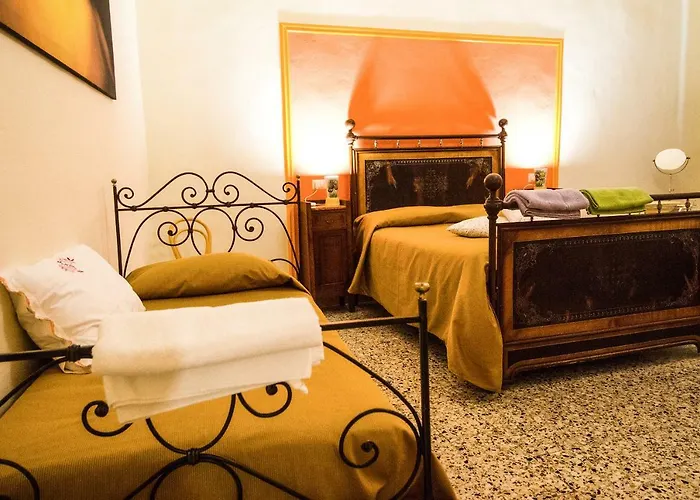 Fatucchi Tuscany, Italy フォイアーノ・デッラ・キアーナ